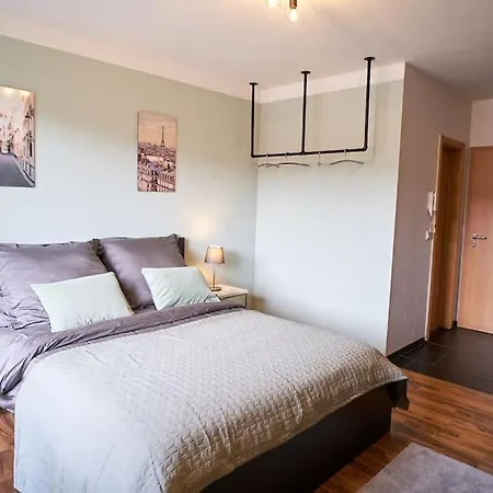 Apartment Mivano - Am Bahnhof