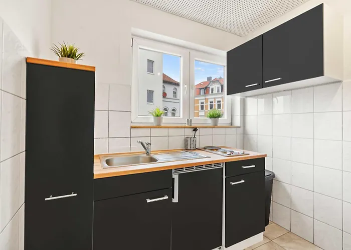 Mivano - Am Bahnhof 策勒